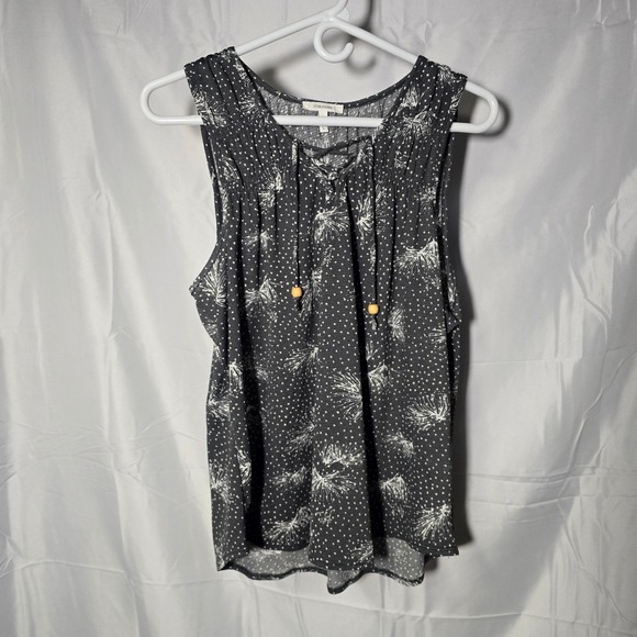Maurices Tops - Maurices Womens Large Gray Polka Dot Botanical Lace Up Sleeveless Blouse Top